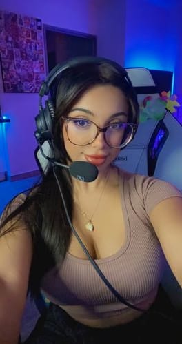 Julia Bayonetta OnlyFans free 10